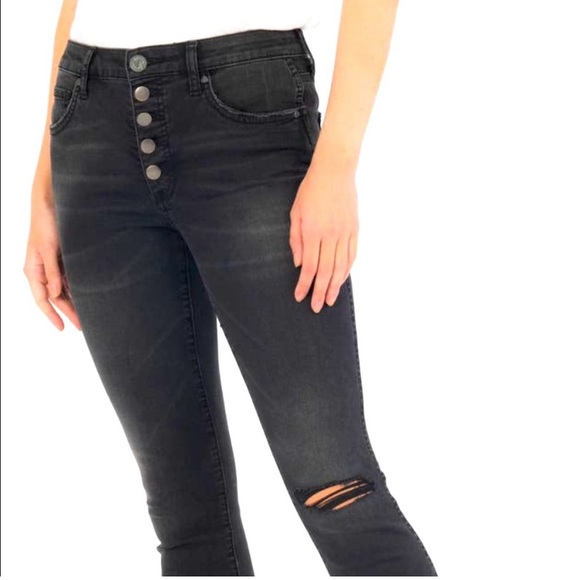 Kut from the Kloth Donna Fab Ab Ankle Skinny - Picture 2 of 13
